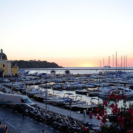 بروسيدا L'Isola Del Postino Rooms المظهر الخارجي الصورة